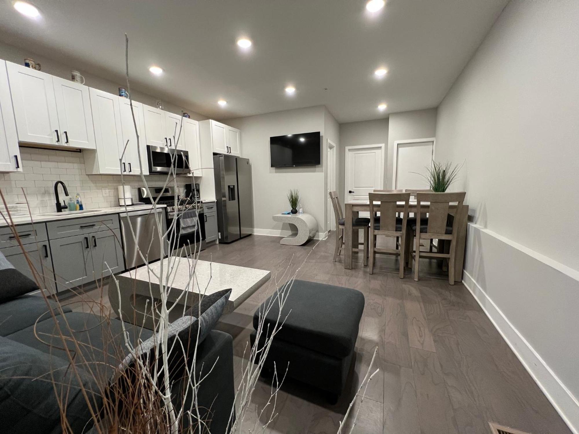 Charming 3Br 2Ba With Private Patio Apartment Philadelphia Luaran gambar